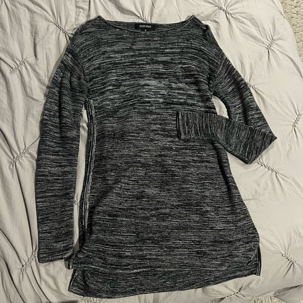 Ellen Tracy long sleeve sweater